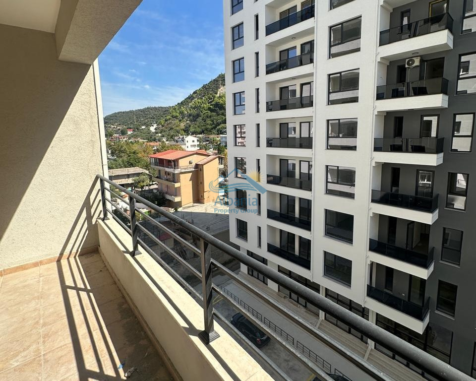 5 Rruga Reshat Osmani, Vlore 1195